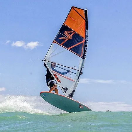 Momart Marina dʼAndora